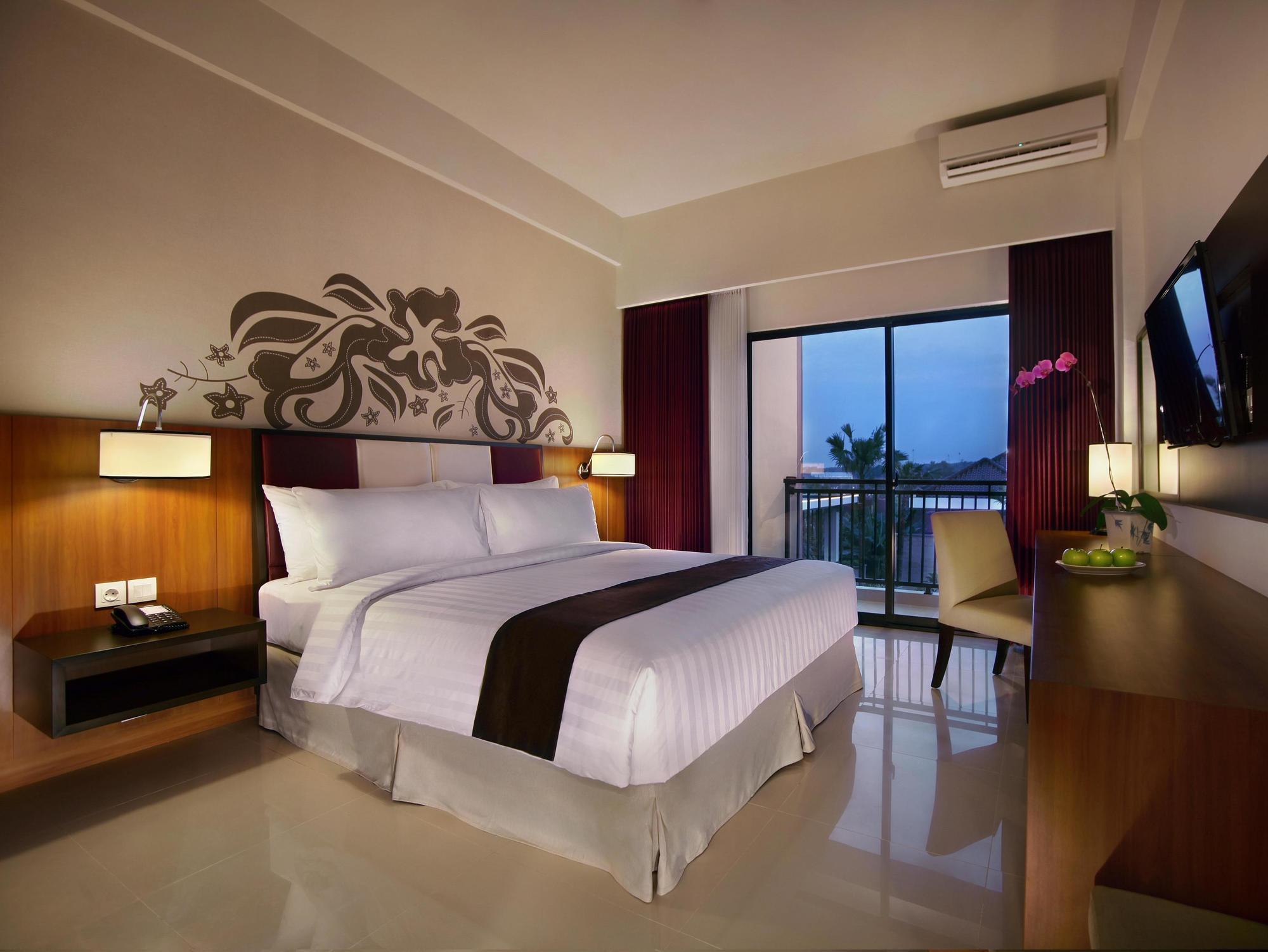 Aston Bojonegoro City Hotel Exterior foto