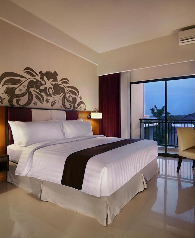 Aston Bojonegoro City Hotel Exterior foto